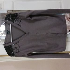 rue 21 Women's cardigan w/ black sequence